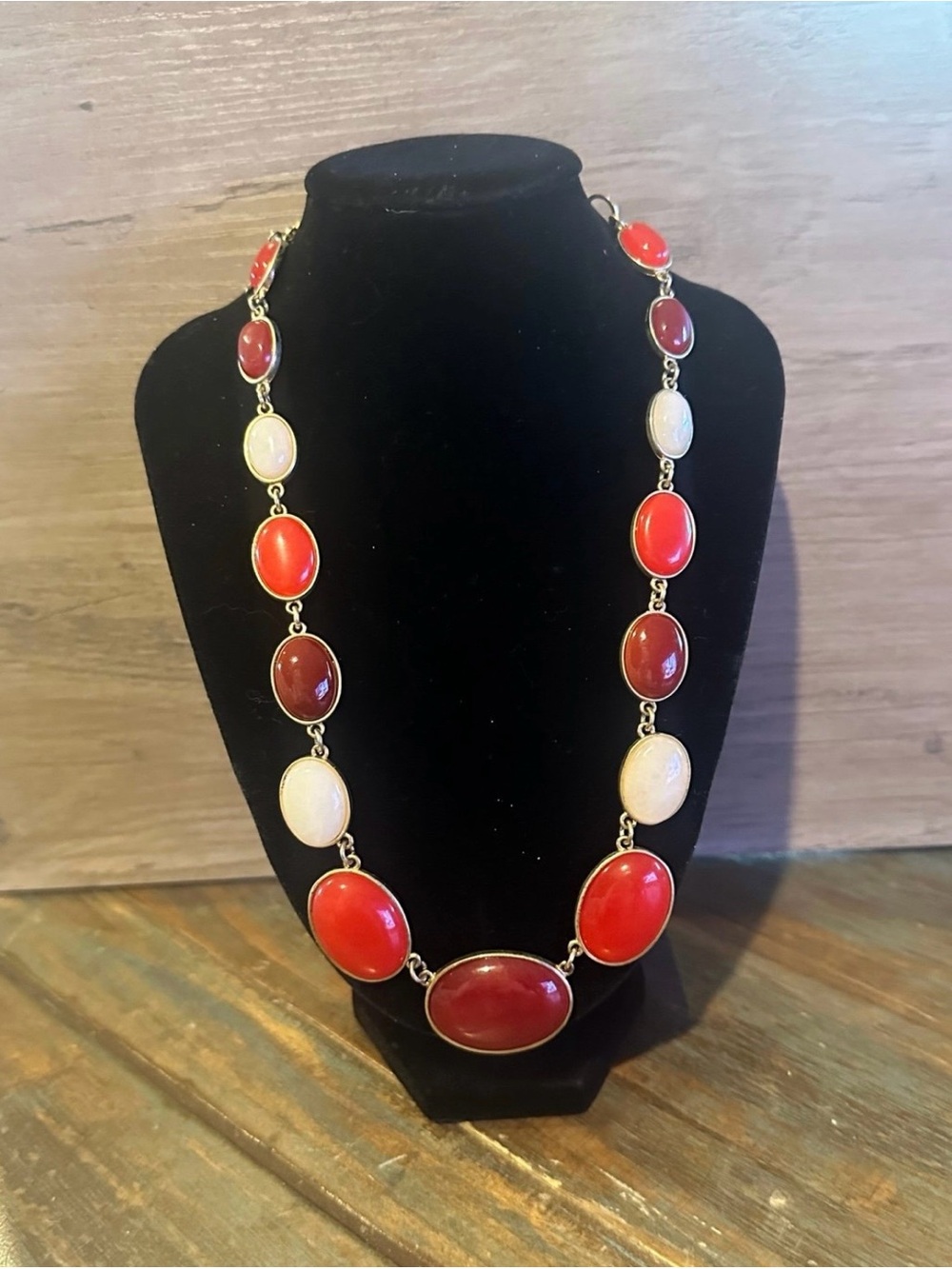 Vintage Talbots Red White Cabochon Statement Necklace Gold Tone